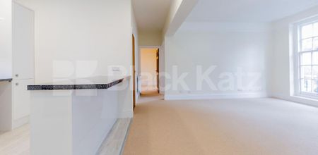 3 Bedroom, 2 bath, 1 reception Flat - Photo 2