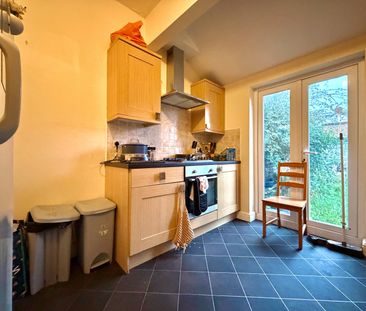 Summerfield Avenue, Heath - Photo 2