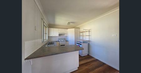 Freshly Updated Home in a Quiet Cul-de-Sac - Photo 4