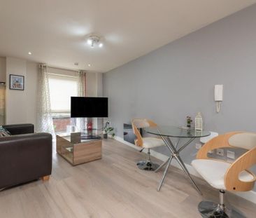 2 Bed Flat, East Street, LS9 - Photo 1