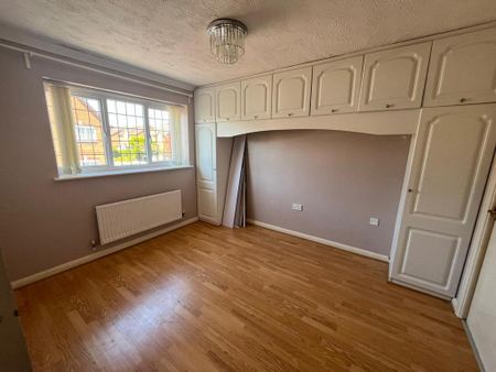 3 bedroom detached house to rent - Photo 5