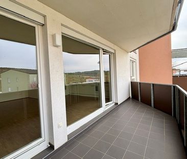 Sehr schöne 2-Zimmer-Wohnung mit Küche, großem Balkon & Carportpark... - Photo 3