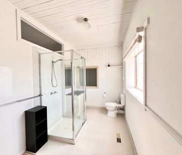 31 Rowan Parade, Wendouree, Vic 3355 - Photo 3