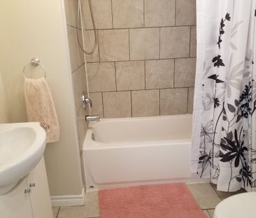 For Lease - 15B Cundles Road, Barrie, Ontario - Photo 1