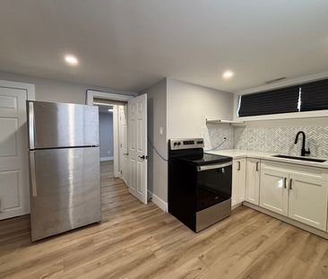 $1,499 / 1 br / 1 ba / 95 Cardinal Dr, LOWER - Photo 4