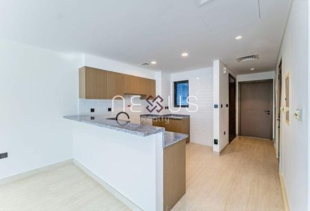 Single Row | Next to Park | Close to Amenities - Photo 3