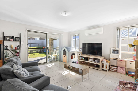 FOUR BEDROOM HOME - Photo 2