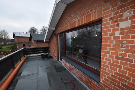 Alt Rensefeld 34, direkt a.d. Kirche, 4 Zi.-Whg. ca. 123qm mit gr. Balkon, FREI zum 01.02.2026 - Photo 3