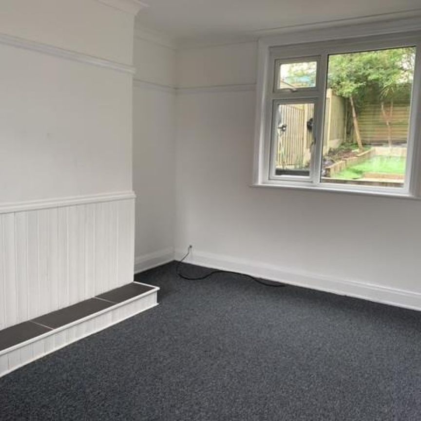 2 bedroom House To Let - Photo 1