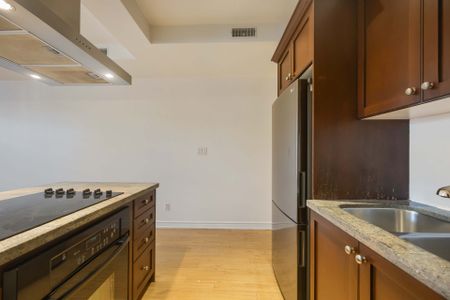 For Lease - 85 Beech Avenue Unit# 4, Toronto, Ontario - Photo 3