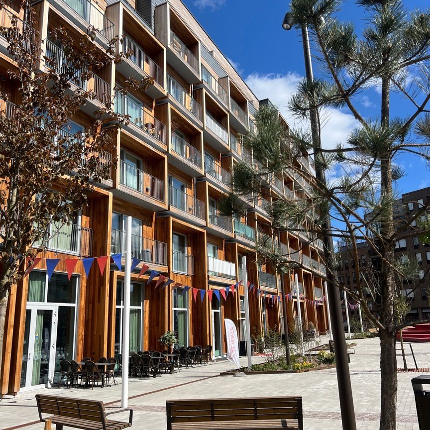 Turfgatan, Täby - Photo 1