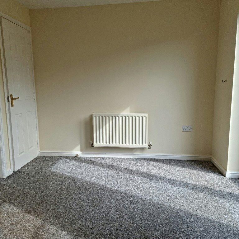 3 bedroom detached house to rent - Photo 1