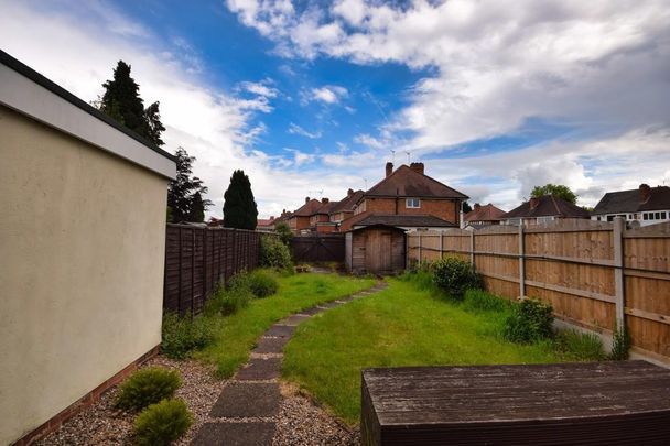 3 bedroom semi-detached house to rent - Photo 1