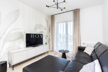 Pierwsza Dzielnica | z balkonem | 8 piętro - Zdjęcie 2