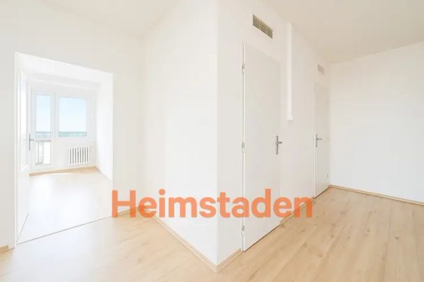 Pronájem bytu 2+1 58 m - Fotografie 1