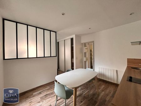 Location Appartement 1 pièce 27m² LAVAL 53000 - Photo 3