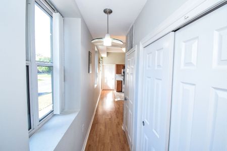 For Lease - 6365 DRUMMOND Road Unit# 114, Niagara Falls, Ontario - Photo 4