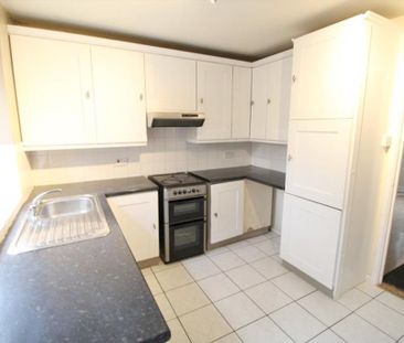 2 bedroom semi-detached house to rent - Photo 2