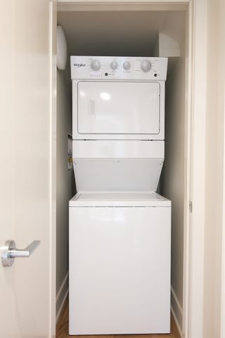 37 Roosevelt - Photo 2