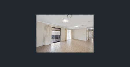 Quality Middle Ridge Home - Photo 2