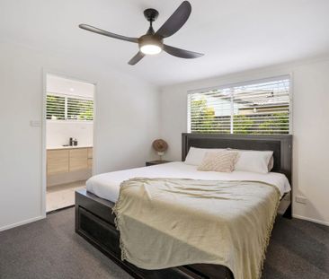 22 Valiant Crescent, Strathpine QLD 4500 - House For Rent | Domain - Photo 2