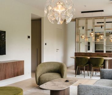 Appartement te huur in Brussel voor € 2.450 met 1 slaapkamer - Photo 1