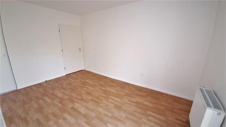 location Appartement T2 DE 39.1m² À VILLEJUIF - Photo 2