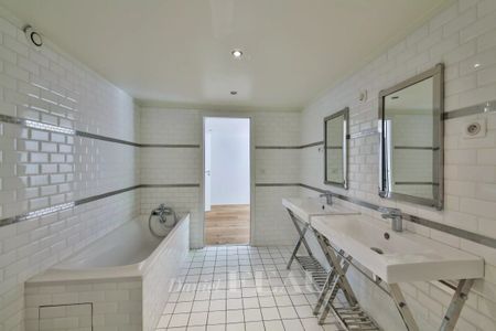 Saint-Cloud - Duplex non-meublé 4 chambres - Photo 3