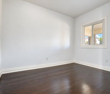For Lease - 45 Craydon Avenue Unit# Main Fl, Toronto, Ontario - Photo 6