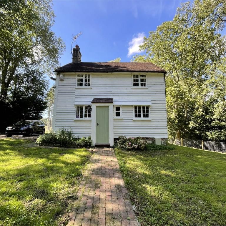 3 bedroom detached house to rent - Photo 1