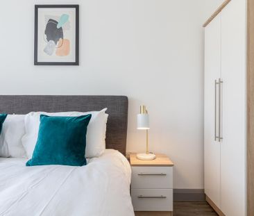 1 bedroom flat to rent - Photo 2