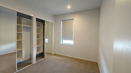 Property Management77 Hobsonville Point Road, Hobsonville - Apartment for Rent - Photo 4