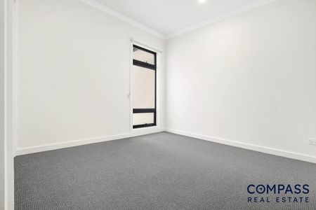 175 Callaway Street, Mambourin VIC 3024 - House For Rent | Domain - Photo 4