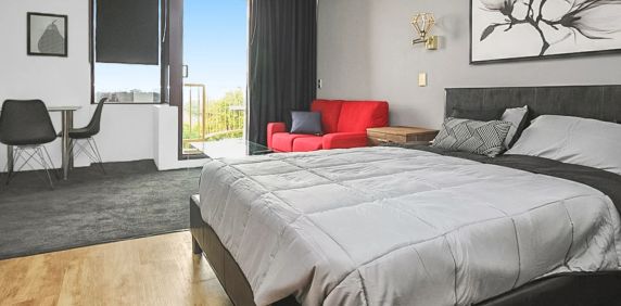 Modern Fully Furnished Studio in the Heart of Parramatta CBD! - Photo 2