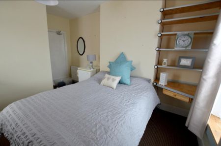 1 bedroom house of multiple occupation to rent - Photo 5