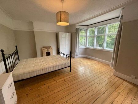 5 bedroom terraced house to rent - Photo 5