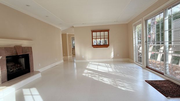 For Lease - 117 Watson Avenue, Oakville, Ontario - Photo 1