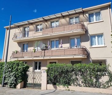 Location Appartement 2 pièces 47m² - Photo 6