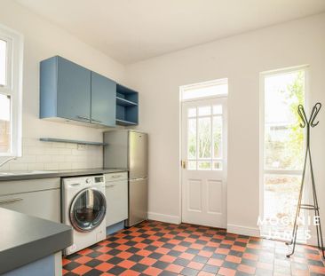 4 bedroom terraced house to rent - Photo 5