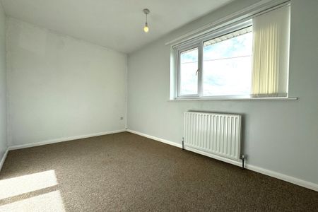 Truro Close - Photo 5