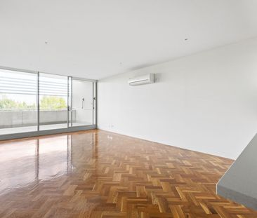 LUXURY APARTMENT - Photo 1