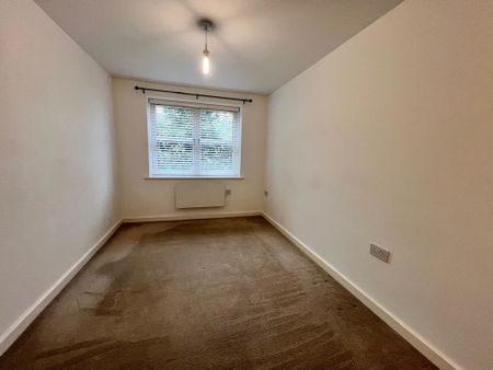 Goodes Court, Royston - Photo 3