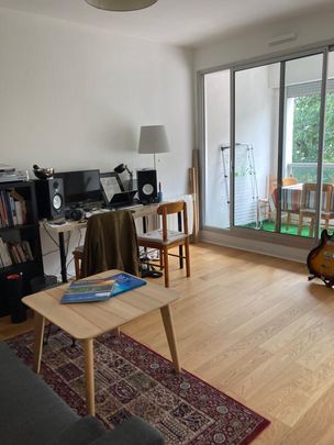 POITIERS, SQUARE DE LA REPUBLIQUE, T2 DE 41 m² AVEC PARKING - Photo 1