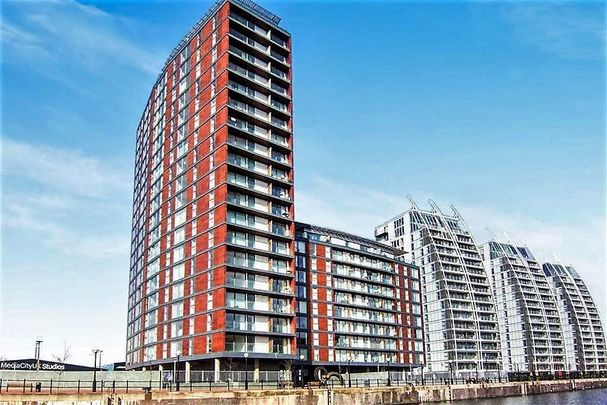 94 The Quays, Salford Quays, SALFORD - Photo 1