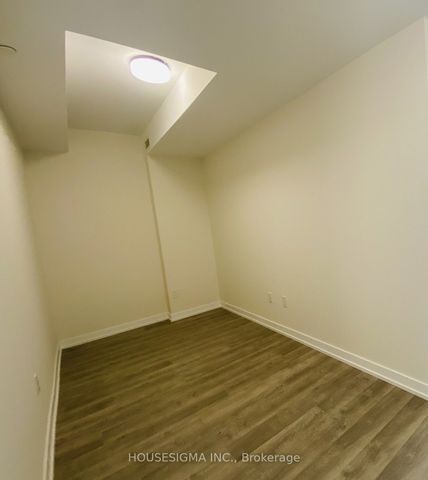 For Lease - 2300 St. Claire Avenue Unit# 429, Toronto, Ontario - Photo 2