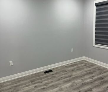 For Lease - 18 College Street, Toronto, Ontario - Photo 5