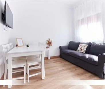 Calle Juan de Ledesma, Sevilla, Andalusia 41006 - Photo 3