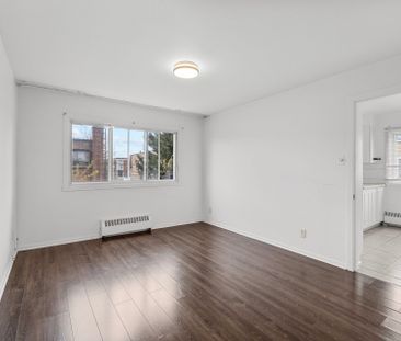 Condo for rent, Montréal (Saint-Laurent) - Photo 1