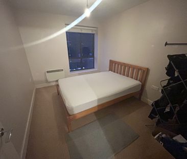 Fire Fly Avenue, Swindon - Photo 3