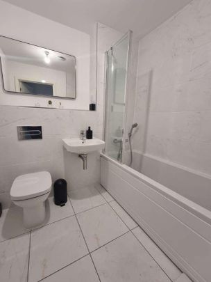 Elm Road, Shirley, B90 - Photo 1